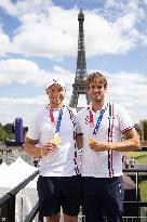 France Gold Medalists In The Men Double Sculls - Paris