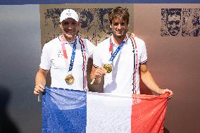 France Gold Medalists In The Men Double Sculls - Paris