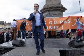 Les Patriotes protest against the Sanitary Pass - Paris