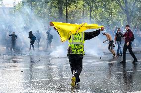 Anti Pass Sanitary Protest - Paris