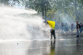 Anti Pass Sanitary Protest - Paris