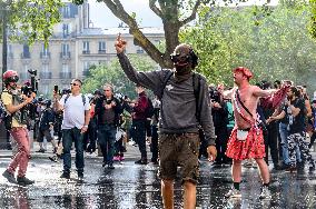 Anti Pass Sanitary Protest - Paris