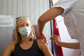 Vaccination Center During Summer Holiday - Briancon