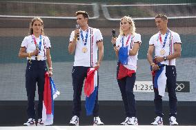 French Medalists of the Olympics Games at the Trocadero - Paris