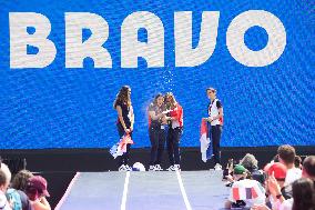 French Medalists of the Olympics Games at the Trocadero - Paris