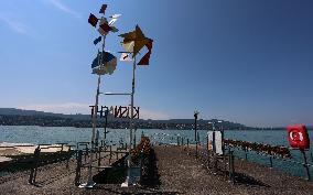 Village Of Kusnacht On The Shores Of Lake Zurich - Switzerland