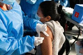 Covid-19 Vaccination - Bogota