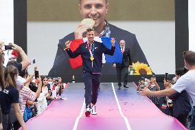 France Olympics Medalists At The Fan Zone Of The Trocadero - Paris