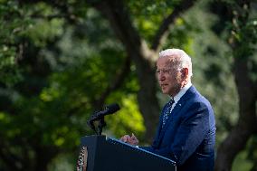 President Joe Biden Awards January 6 Police Officers Congressional Gold Medals