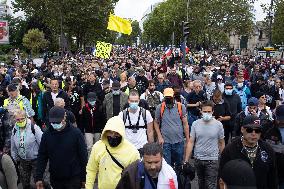 Protest against the Sanitary Pass - Paris