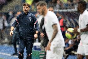 ES Troyes Aube Champagne v Paris Saint-Germain - Ligue 1- Mauricio Pochettino