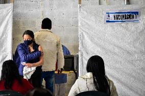 COVID-19 Vaccination - Colombia