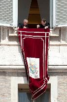 Pope Francis leads Angelus prayer - Vatican