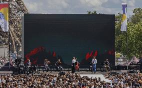 Olympic handover ceremony - Woodkid concert - Paris