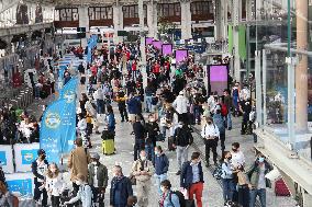 Minister JB Djebbari at Gare de Lyon as France extended health pass - Paris