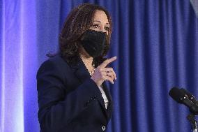 Vice President Kamala Harris visits Unity Health CareÕs Brentwood Health Center