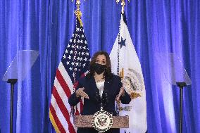 Vice President Kamala Harris visits Unity Health CareÕs Brentwood Health Center