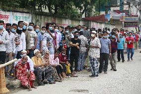 Mass vaccination drive in Bangladesh