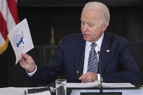 DC: President Biden participates in a briefing from the FEMA Administration, Homeland Security and Covid-19 response teams