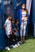 Lionel Messi Unveiling Press Conference - Paris