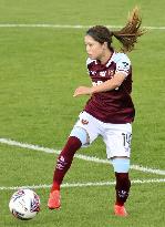 Football: Women's Super League in England