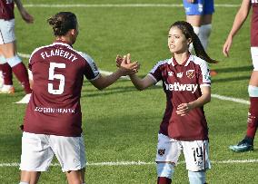 Football: Women's Super League in England