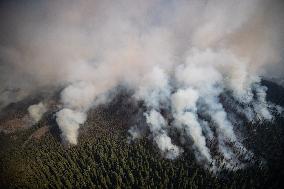 White Rock Lake Wildfire Expected To Grow - Canada