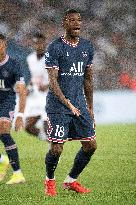 Paris Saint-Germain v Strasbourg - Ligue 1