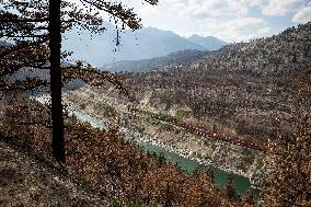 Lytton Creek Wildfire Rages - Canada