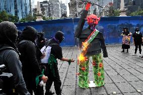 Feminists Protest - Mexico