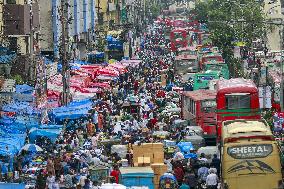 No Social Distancing at the market - Dhaka