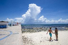 Hurricane Grace Heads Toward Caribbean Coast - Mexico