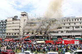 Fire at six-storey building in Dhaka - Bangladesh