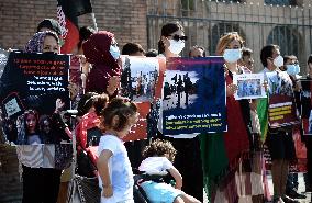 Demonstration in solidarity of the Afghan people in Rome