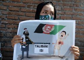 Demonstration in solidarity of the Afghan people in Rome