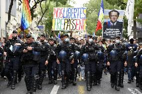 Yellow Vests' rally against the health pass - Paris