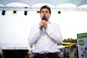 Ending of the French Green Party Summer Days - Poitiers