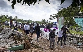 Quake Aftermath - Haiti