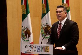 Opposition Legislative Va Por México Against President Of Mexico