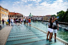 Venice Set To Introduce An Entry Fee For Tourists