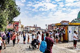 Venice Set To Introduce An Entry Fee For Tourists