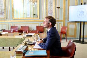 Emmanuel Macron holds virtual G7 meeting on Afghanistan crisis