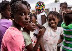 Thousands Left Homeless After Quake - Haiti