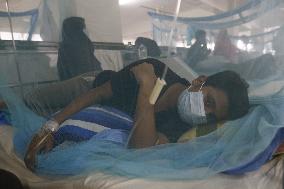 Bangladesh Battles Dengue Outbreak - Dhaka