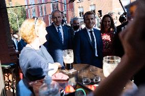 Emmanuel Macron visits the city center - Dublin