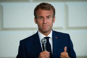 Emmanuel Macron visits Trinity College - Dublin