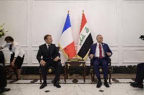 Emmanuel Macron and Irakian Prime Minister Moustafa Al-Kazimi make a statement to the press - Bagdad
