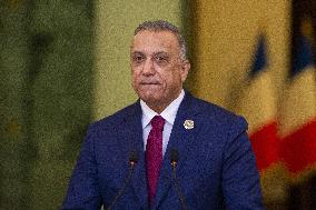 Emmanuel Macron and Irakian Prime Minister Moustafa Al-Kazimi make a statement to the press - Bagdad