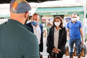 Anne Hidalgo walks throught the streets during the summer annual PS congress- Blois