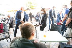 Anne Hidalgo walks throught the streets during the summer annual PS congress- Blois